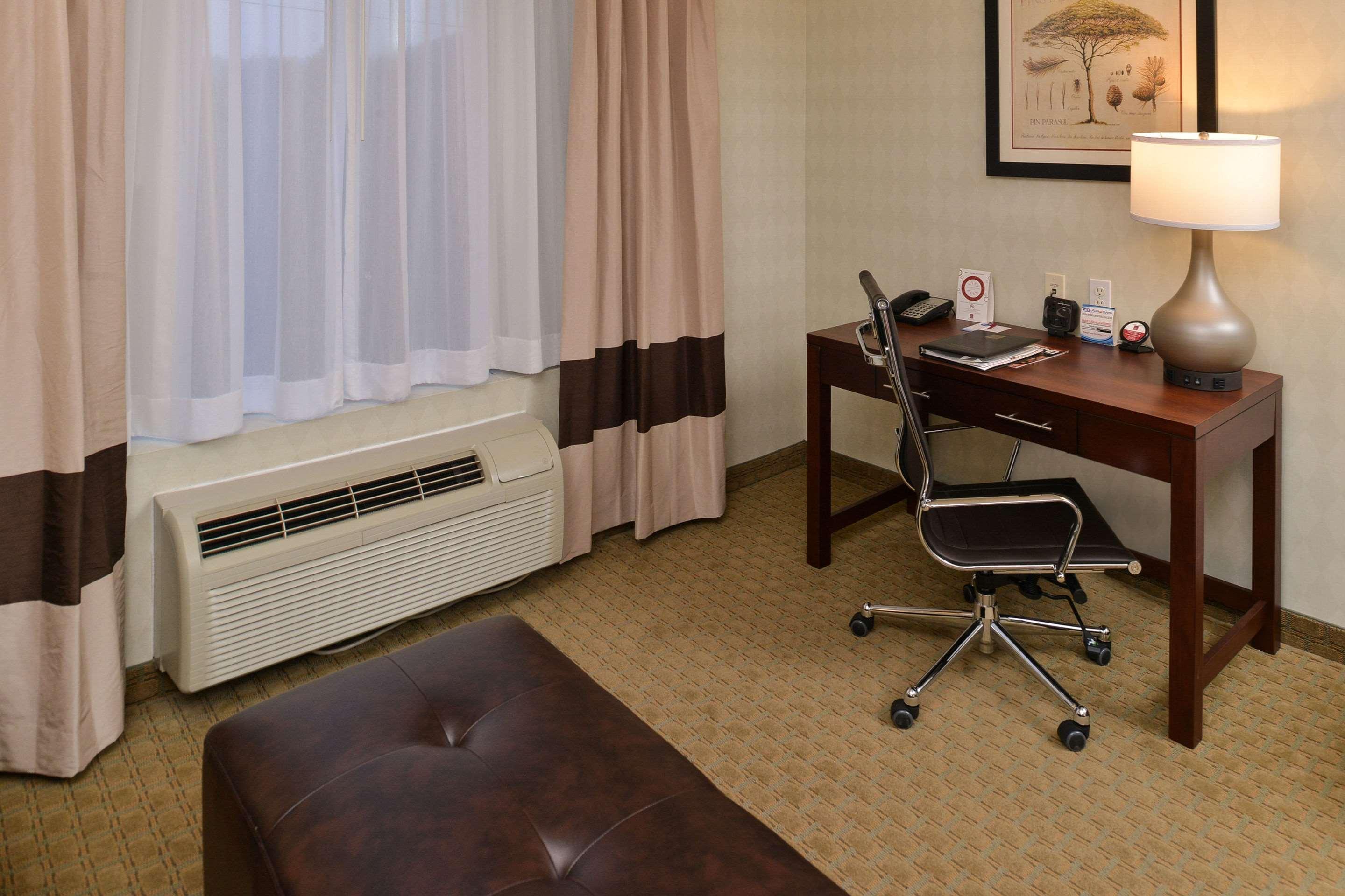 Comfort Suites Airport Tukwila Seattle Exterior foto