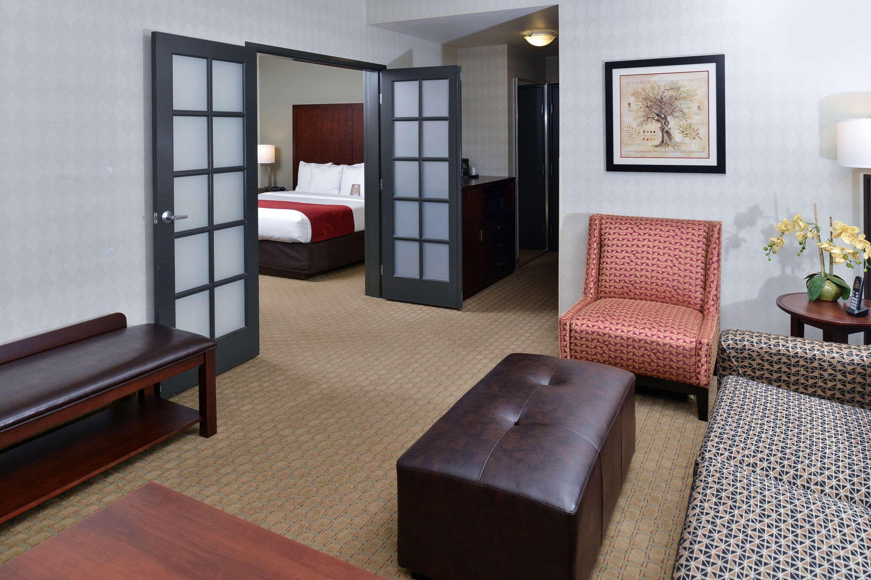 Comfort Suites Airport Tukwila Seattle Exterior foto